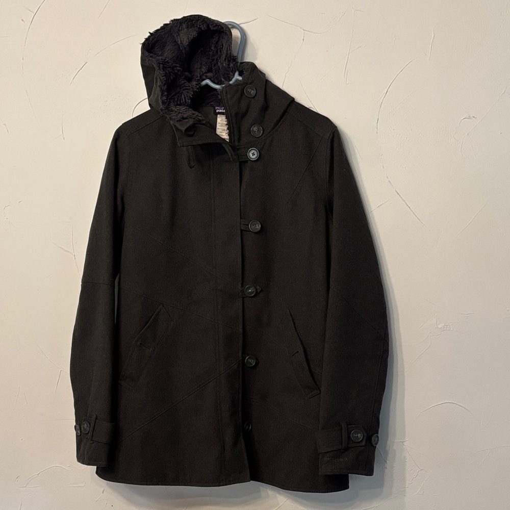 Patagonia Women’s Black Pea Coat